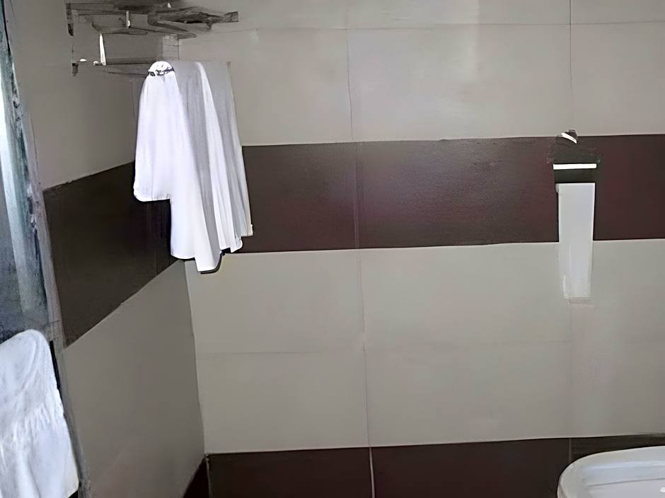 Seri Simanggang Hotel