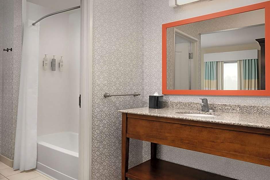 Hampton Inn & Suites Huntsville/Research Park Area
