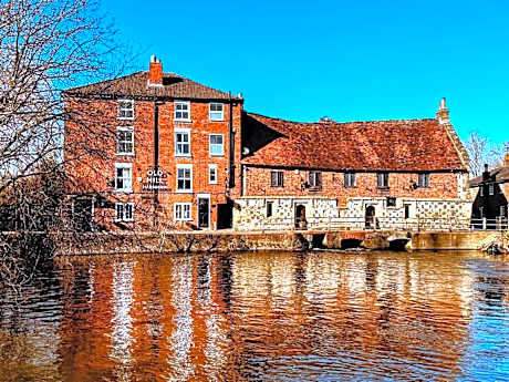 The Old Mill Hotel