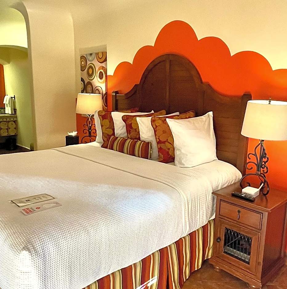 Los Arboles Hotel