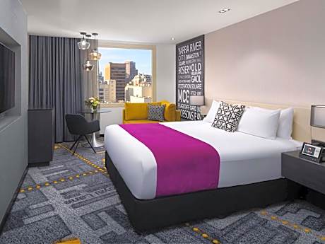 King Superior Room - Club Lounge Access