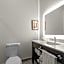 Holiday Inn Gonzales by IHG