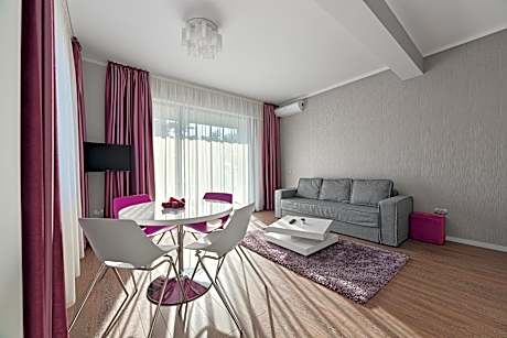 Tomis Garden Apartments Mamaia