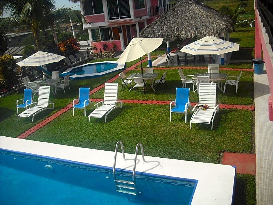 Hotel Villas del Rey