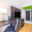 Travelodge by Wyndham Trois-Rivieres