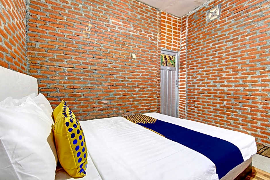 OYO Life 93010 Omah Bareng Syariah Sambisari