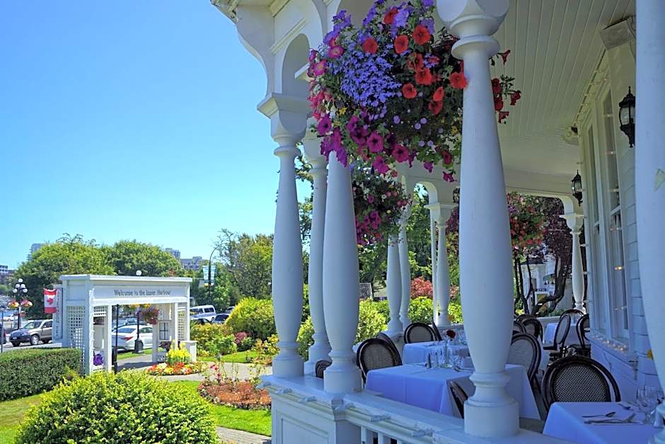 Pendray Inn and Tea House