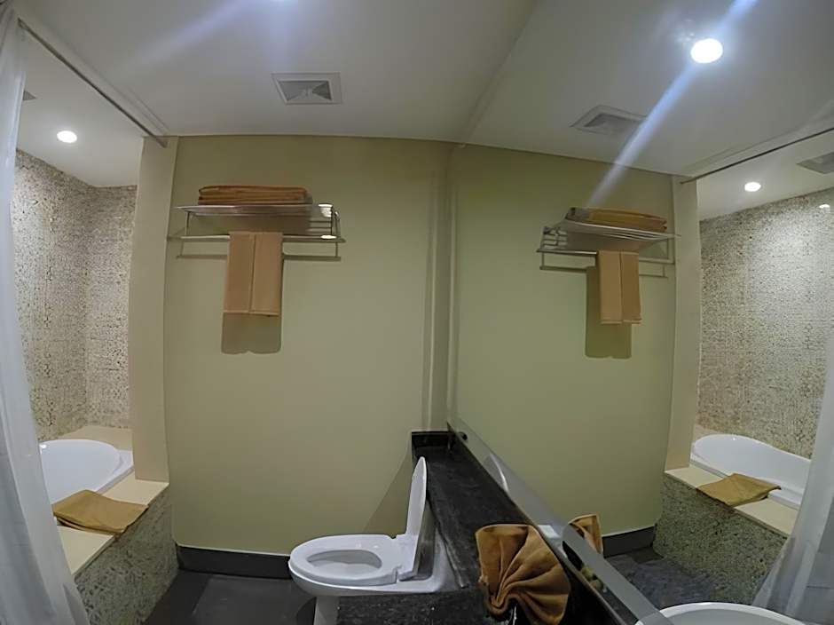 Sofia Tam Dao Hotel & Spa