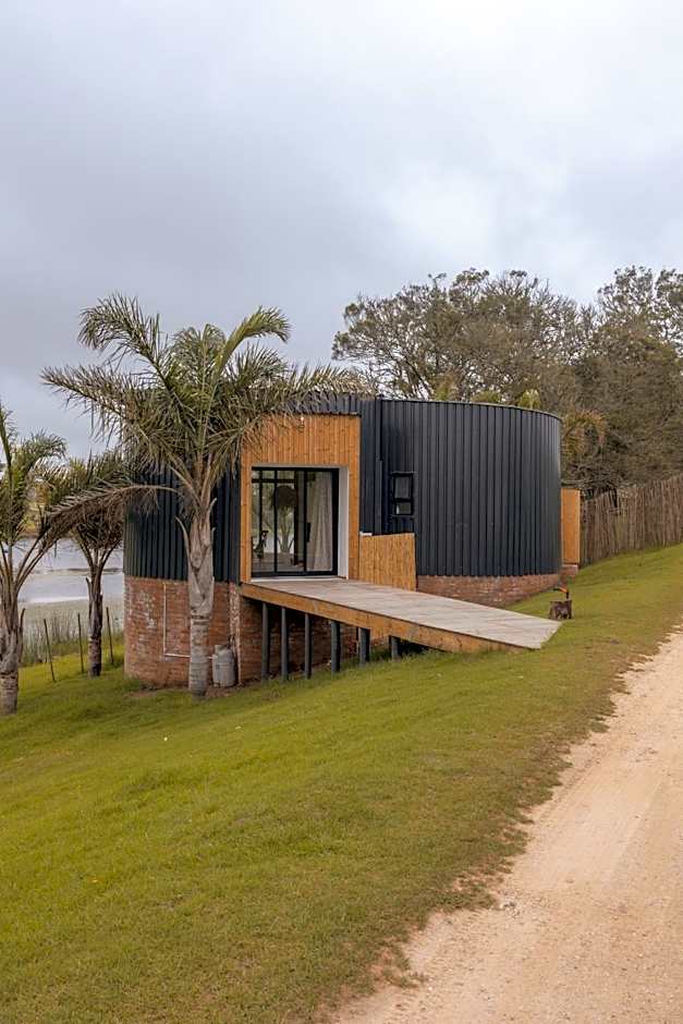 Buff & Fellow Eco Cabins