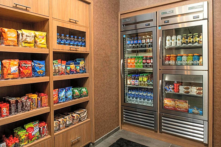 Fairfield by Marriott Inn & Suites Winters Davis