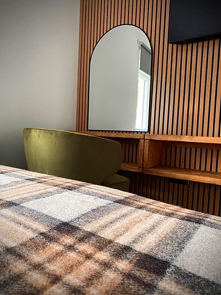 Lochside Guest House