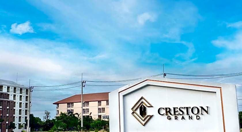 Creston Grand Hotel Suphan Buri