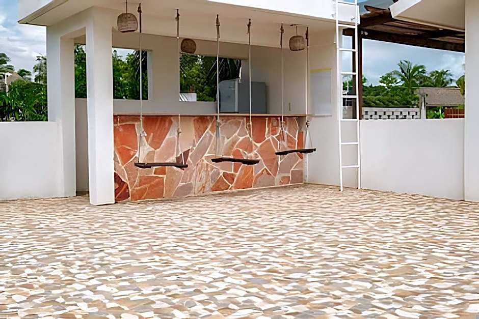 La Aurora Puerto Escondido