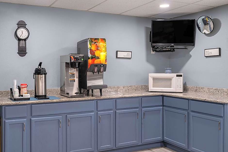 Super 8 by Wyndham Merrillville/Gary Area
