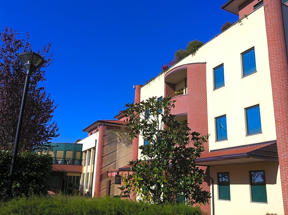 Just Hotel Saronno