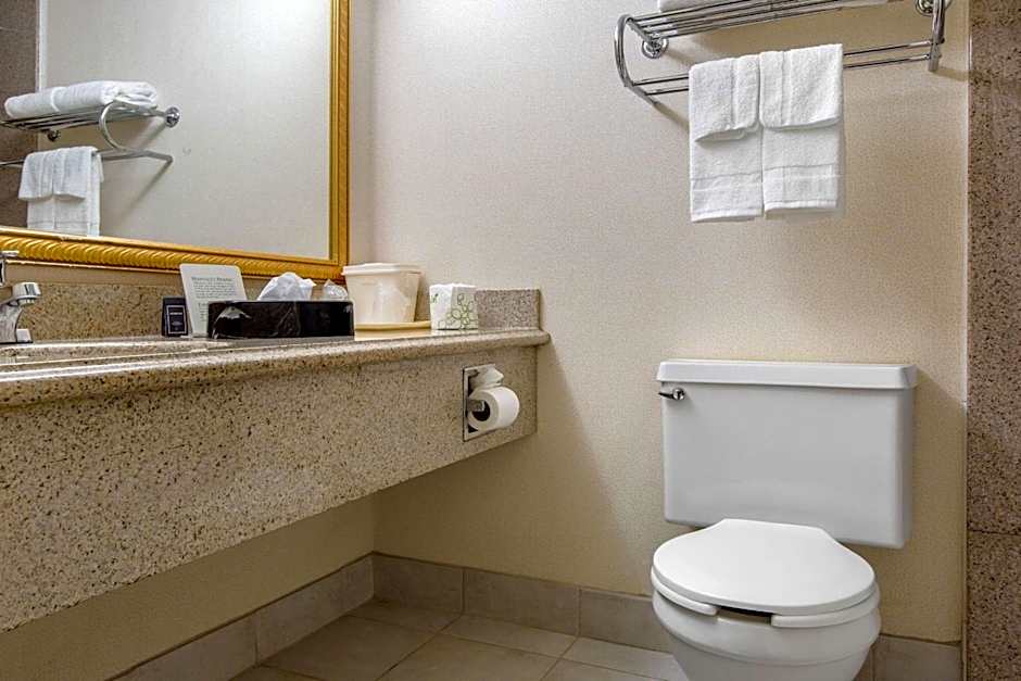 Quality Inn Ledgewood