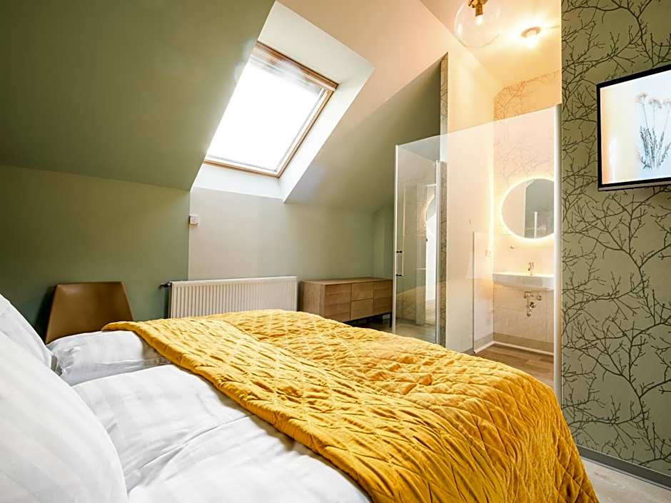 Stuckhotel Fettehenne