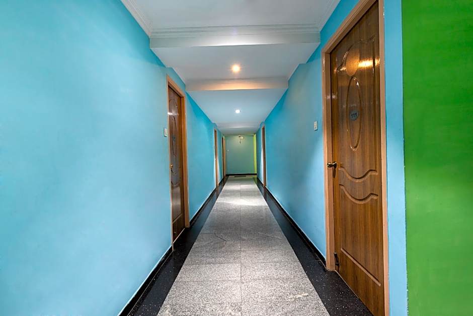 Madurai Velnachiyar Guest House by OYO Rooms – Chennai, IL