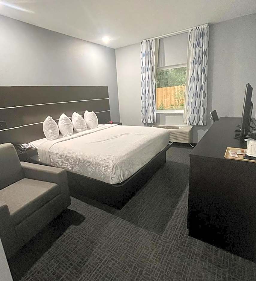 Days Inn by Wyndham Zachary LA