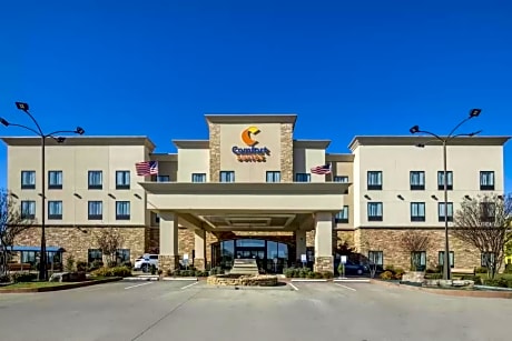 Comfort Suites Batesville