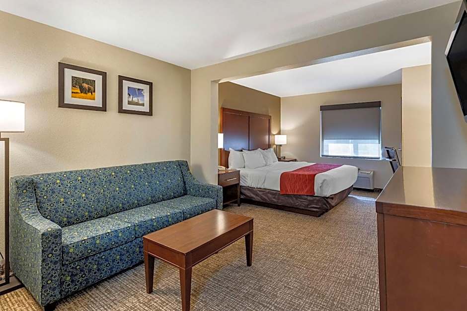 Comfort Inn & Suites Greenville I-70