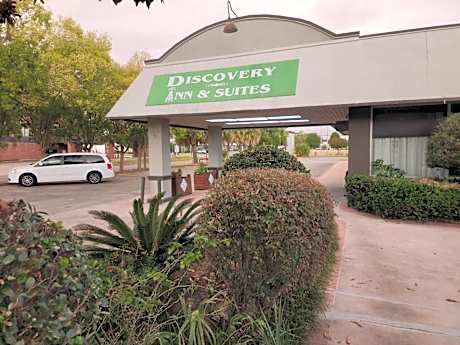 Discovery Inn Lafayette