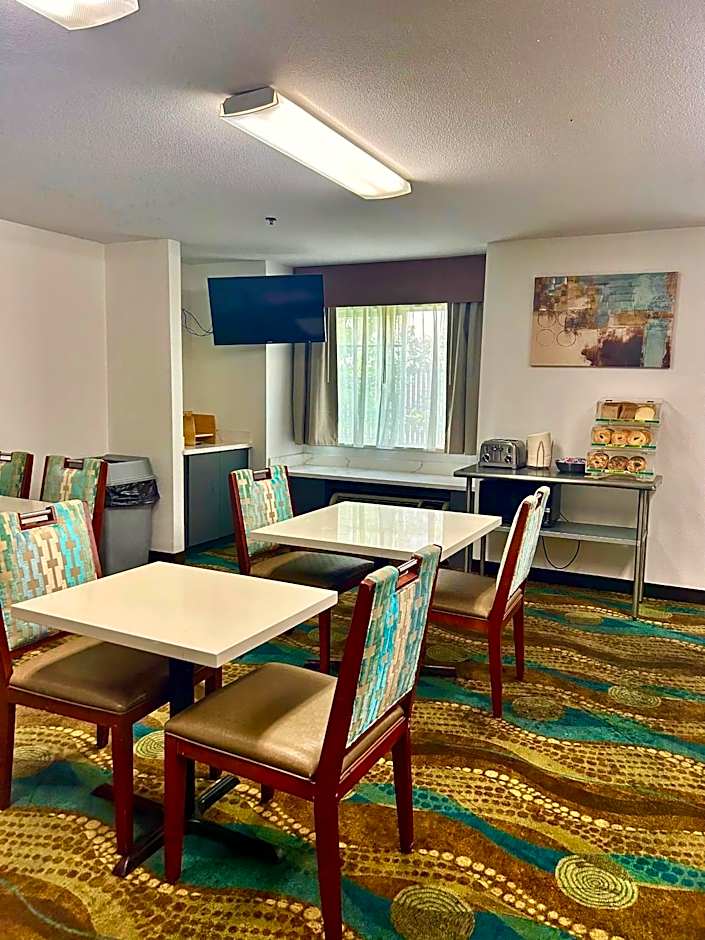 Quality Inn & Suites
