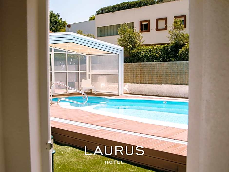 Laurus Hotel