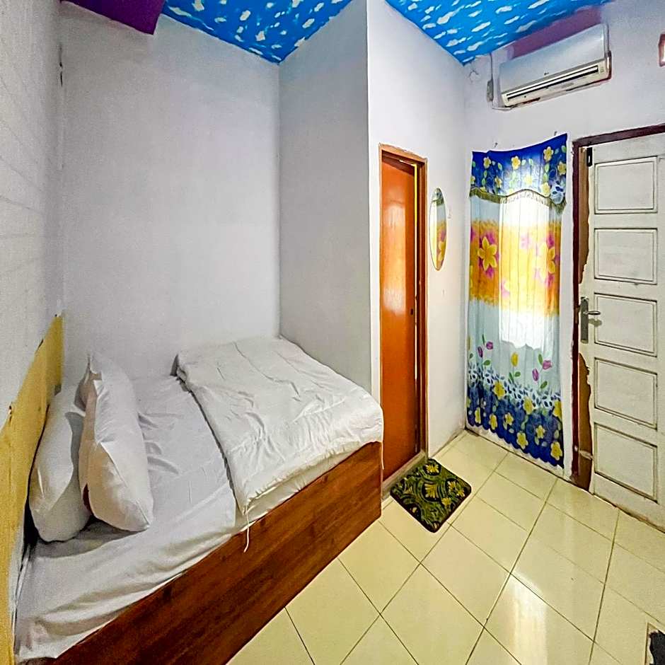 Graha Dirham Mitra RedDoorz