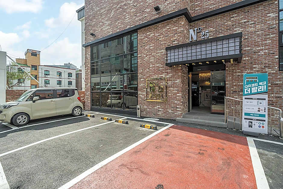 Number25 Hotel Namchuncheon