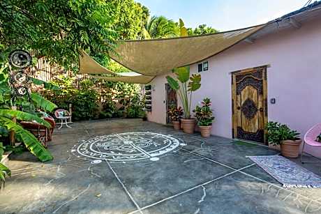 My Sisters House - Female only