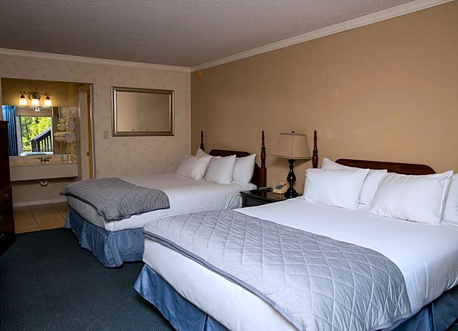 The Occidental Lodge