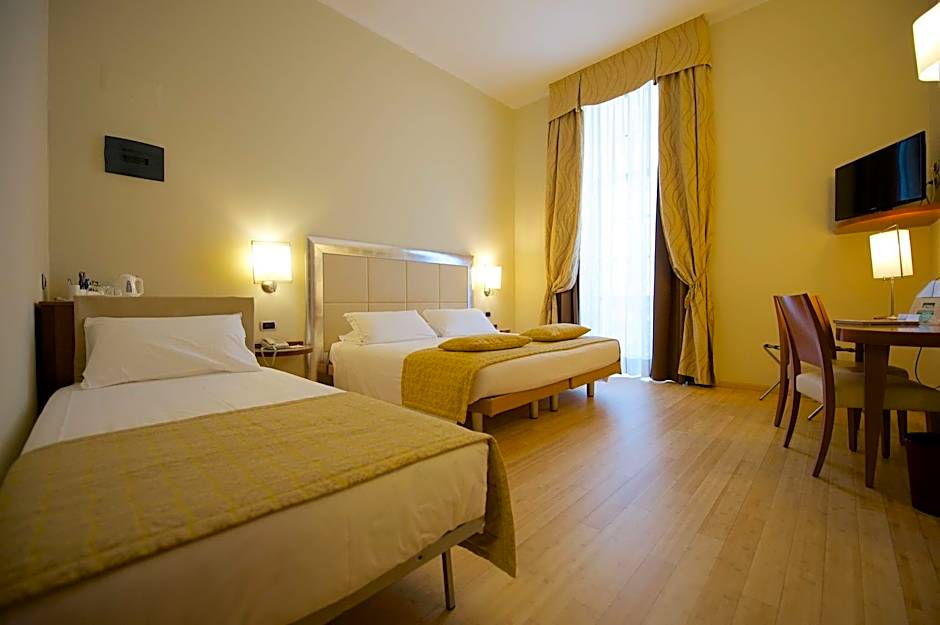 Best Western Crystal Palace Hotel