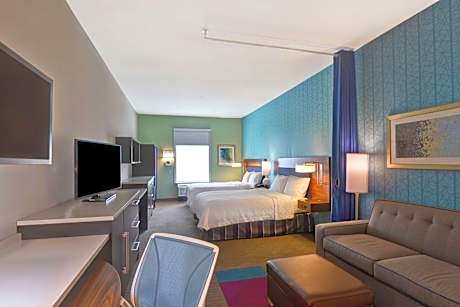 Queen Studio with Two Queen Beds - Mobility Access/Non-Smoking