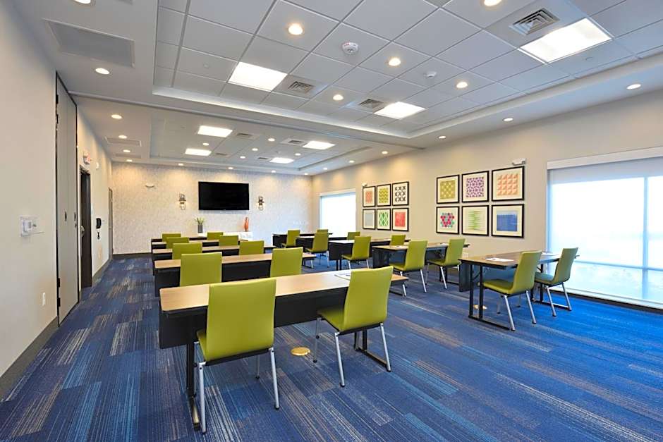 Holiday Inn Express & Suites Spring - Woodlands Area by IHG