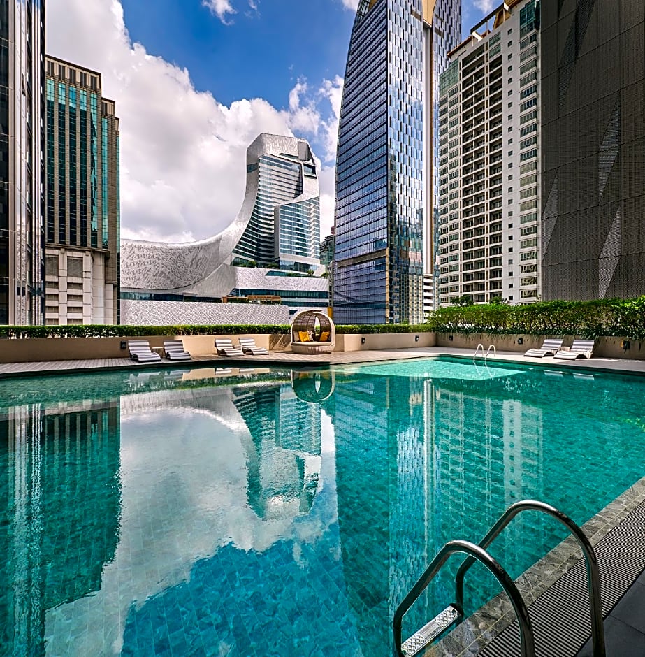 Bliston Suwan Parkview Hotel