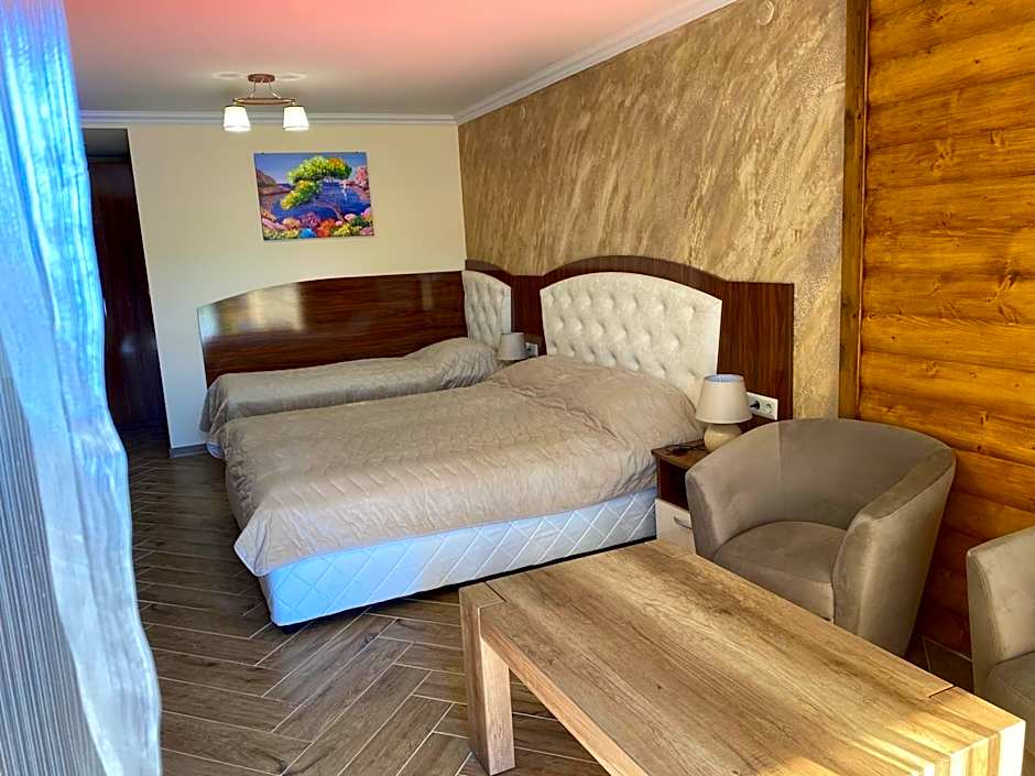 Къщи за гости "Комплекс ОАЗИС"