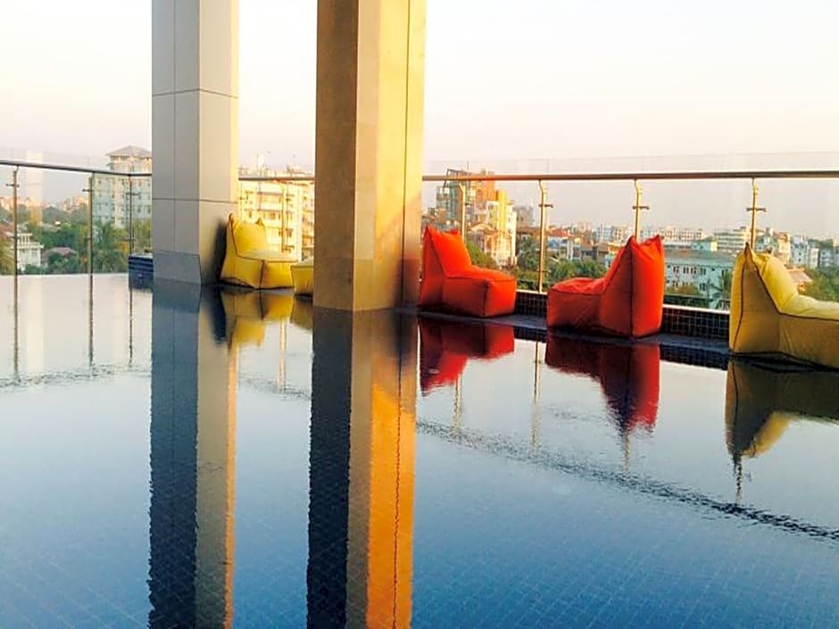 Jasmine Palace Hotel