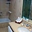 Loi Suites Recoleta Hotel