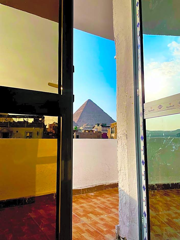Cheops Pyramids Inn