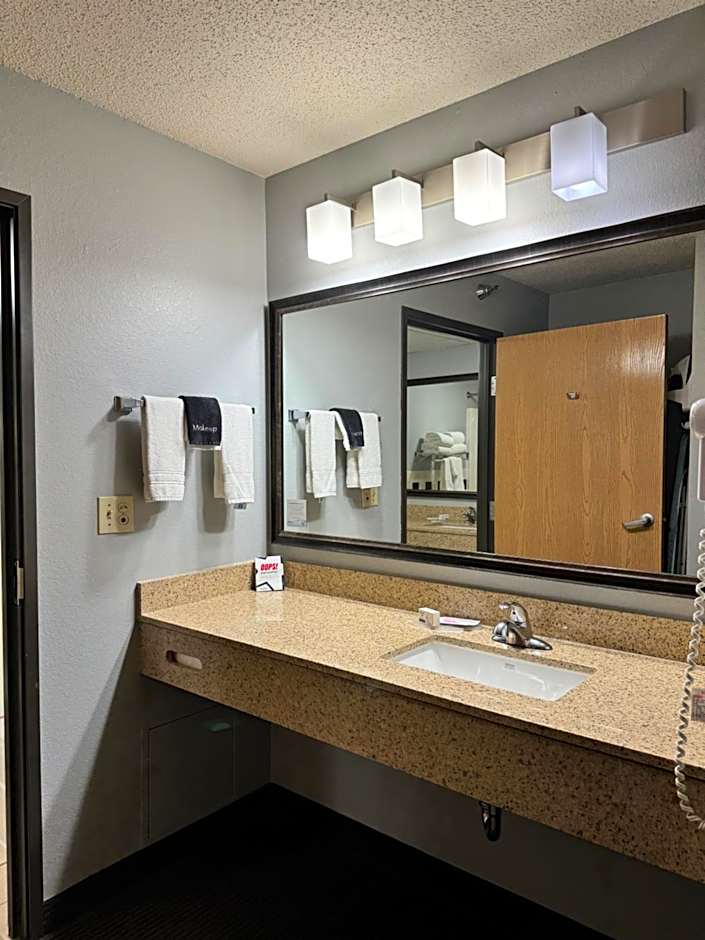 AmericInn by Wyndham Stillwater