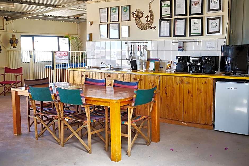 Underground Bed & Breakfast