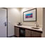 Hampton Inn & Suites Boston/Stoughton