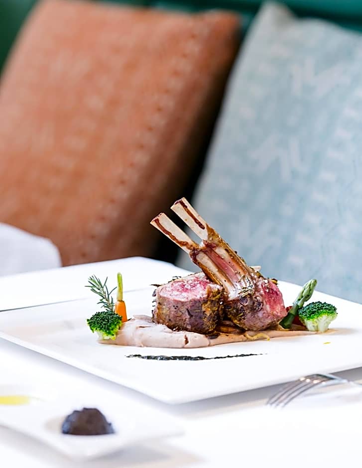 Castanheiro Boutique Hotel