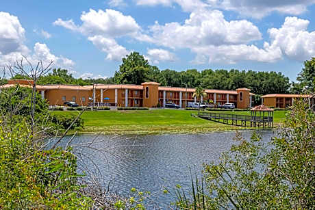 Quality Inn & Suites Mt Dora North