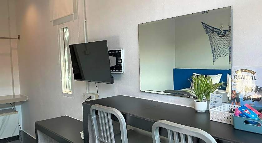 Loma Place Hotel
