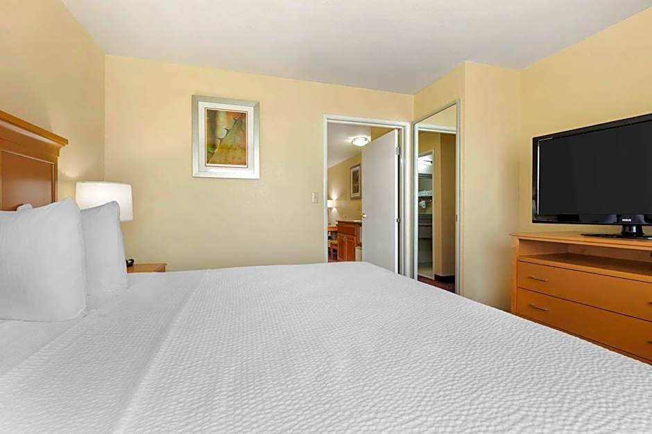 Best Western Plus Waco North