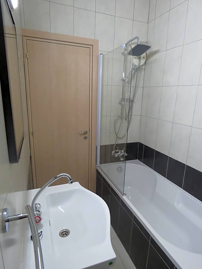 Polyxeni Hotel Apartments