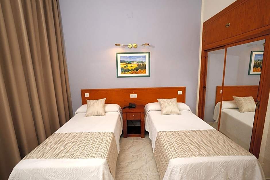 Hotel Complejo Los Rosales