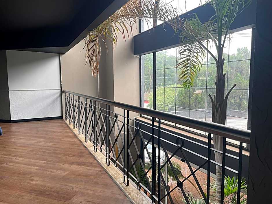 Oasis Plaza Hotel